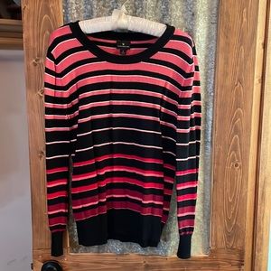 Worthington sweater. Scoop neck, SZ M.